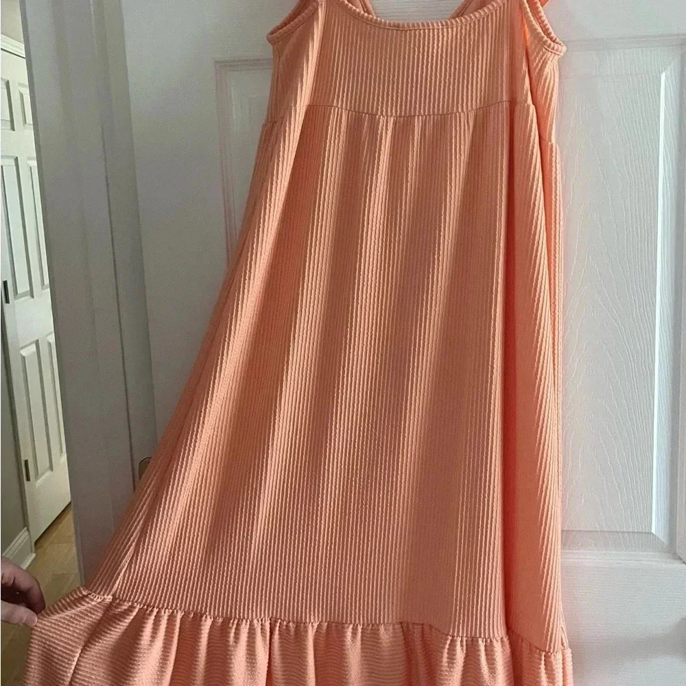 Caution to the wind dress - Picture 6 of 6